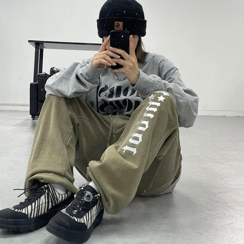 Damen Vintage Sweatpants – Wide Leg, Vintage-Wash, Distressed Letter Print, Streetwear